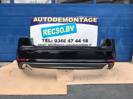 Audi A4 B9 8W Achterbumper Bumper 8W5807511 Kleur LY9B