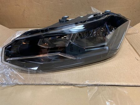 VW Polo 2G Links voor Koplamp Halogeen Nieuw 2G1941005