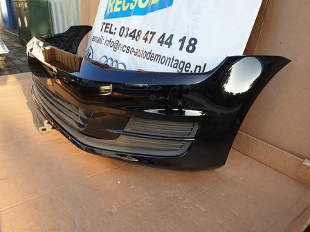 VW Golf 7 KLS 4X PDC Voorbumper Uni Zwart L041