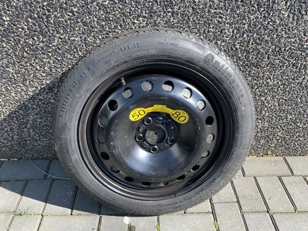 Volvo S80 Thuiskomer  met krik 17 inch 125/80/17 21708006191