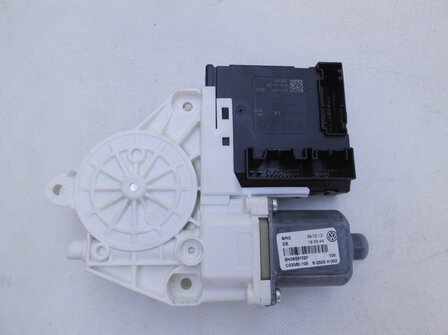 VW Tiguan Raammotor Rechts voor 5N0959702F 3C0959792B