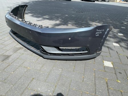 VW Passat B7 Aaltrack Voorbumper 4x pdc 3AA807221A