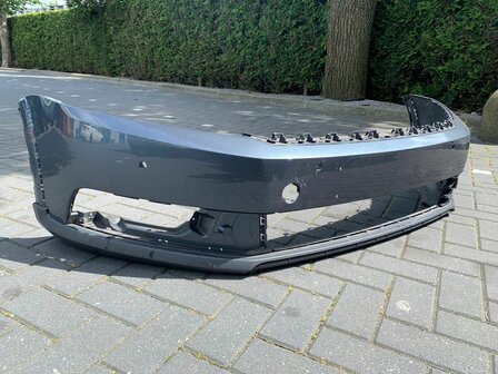 VW Passat B7 Aaltrack Voorbumper 4x pdc 3AA807221A