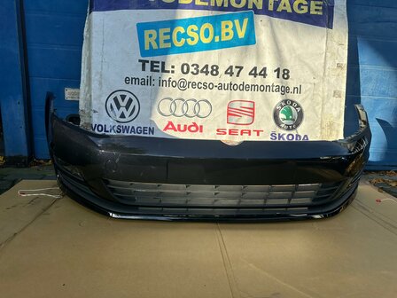 VW Golf 7 Voorbumper zwart metallic lc9x B1