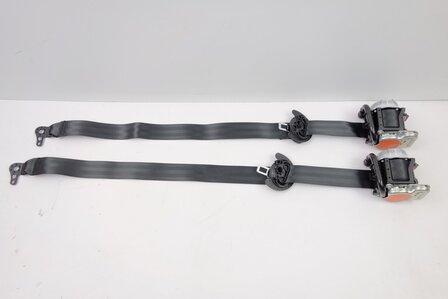 VW Tiguan Tarraco Gordelset links en rechts 5NB857705A 5NB857706A