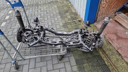 VW Golf 8 1.5 tsi Subframe achteras 5H0500039A