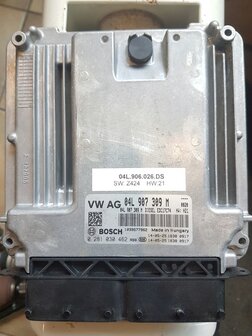 VWPassat B8  ECU Computer 04L907309M 04L906026DS