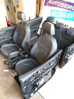 SEAT Leon FR 5F interieur set stoelen Half Leer Nieuw