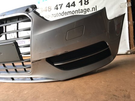 Audi A3 8V Voorbumper zilver grijs 