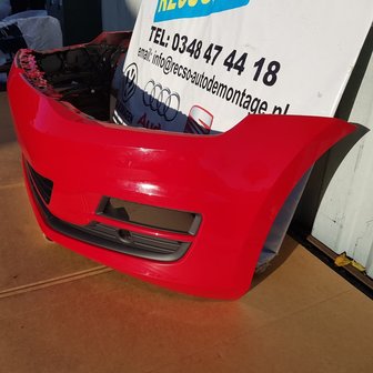 VW Golf 7 Voorbumper bumper Rood met LY3D