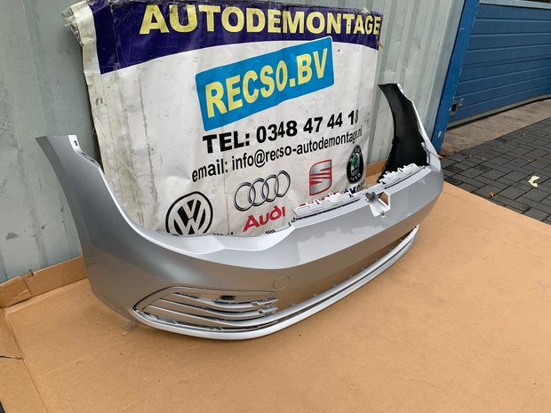 VW Golf 8 Voorbumper bumper Zilver grijs LA7W 5H0807221H P25