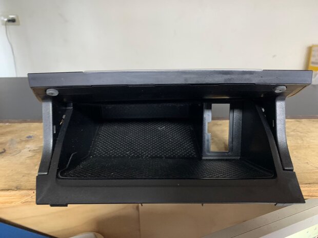 VW Golf 7 Asbak Middenconsole glans zwart carbon 5G1863391