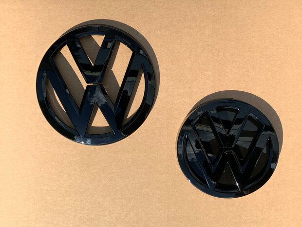 VW Golf 7 Logo hoogglans zwart Grille voor en achter 