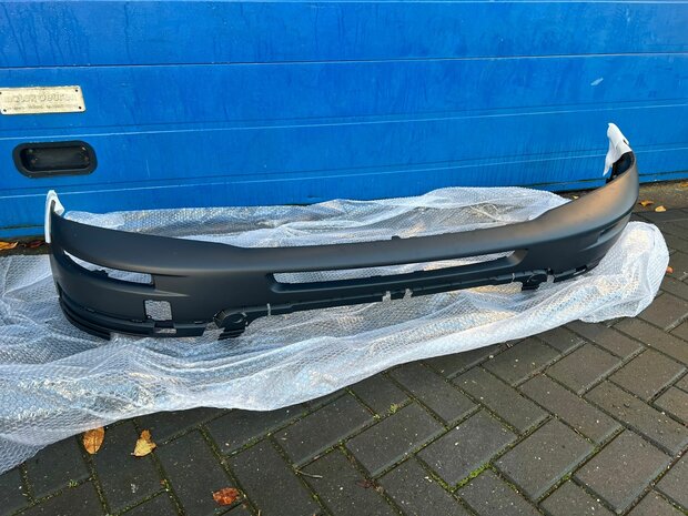 Volvo xc 90 2007 - 2014 voorbumper bumper  nieuw in primer