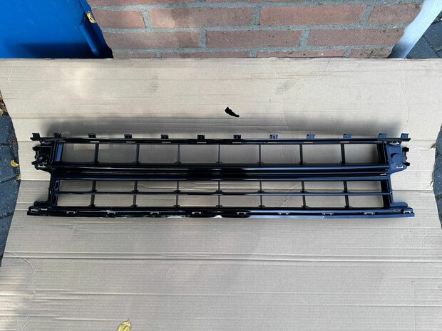 VW Polo 2G R-line midden grill hooglans zwart 2G0853677N