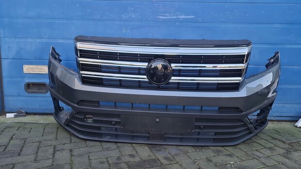 Vw Crafter Voorbumper 7C0807221A 2017 tot 2022