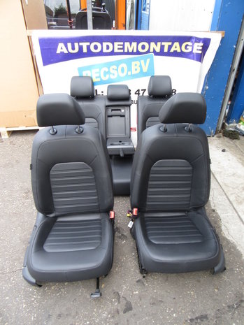 VW Passat B8 Station 2015 interieur zwart Leder Leer