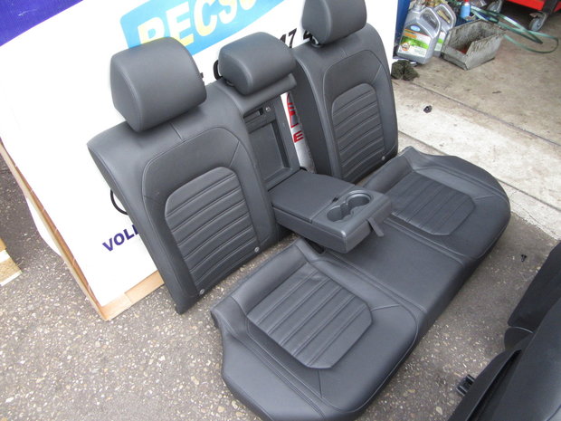 VW Passat B8 Station 2015 interieur zwart Leder Leer