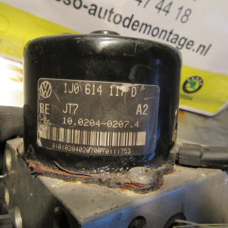 VW Audi Seat ABS Pomp VAG 1J0614117D 1J0698117A Vak 28/1