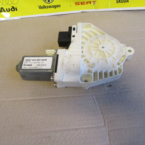 Raammotor Portier Audi A6 rechts voor 4F0959802B