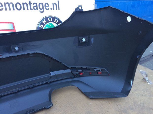 Seat Leon 5F FR Achterbumper Nieuw pdc 5F0807421B LZ9Y zwart