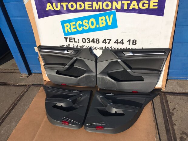 Golf 7 deurpanelen set leer leder 5G4867011 5G4867012