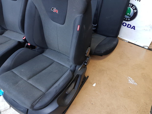 SEAT Leon FR 1P interieur set stoelen 