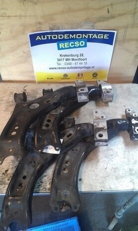 Golf 5 Draagarm steun subframe arm staal 1K0407165C Links