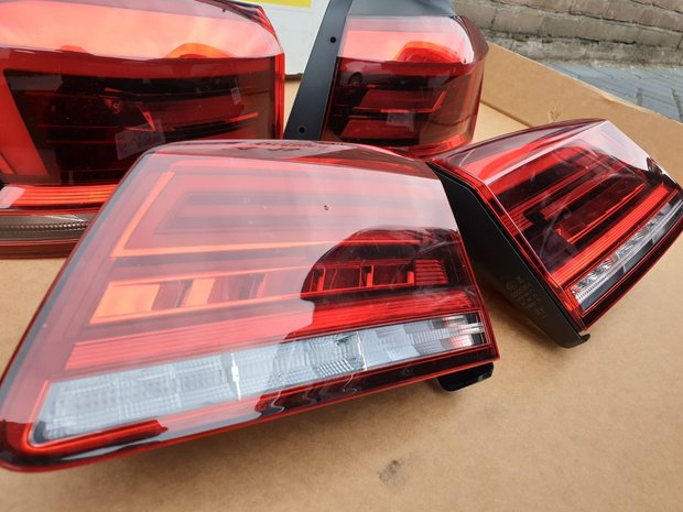 VW Golf Sportsvan Full LED Achterlicht Set 510945095T 510945096T